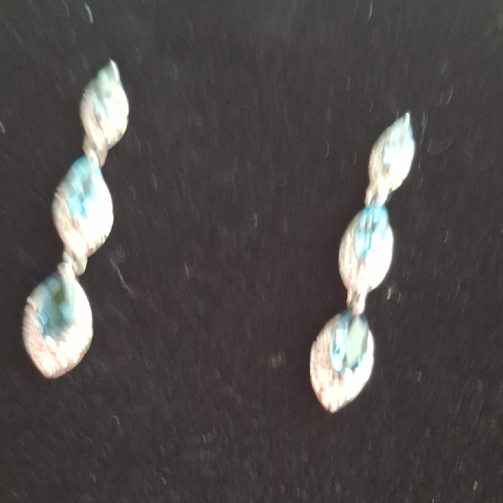 Elegant Blue and Silver Dangle Earrings